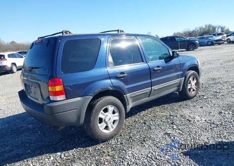 2003 Ford Escape Xlt from USA, damaged, VIN 1FMYU93183KD09378